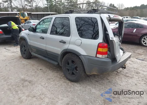 2002 Ford Escape Xlt from USA, damaged, VIN 1FMYU04172KA70141